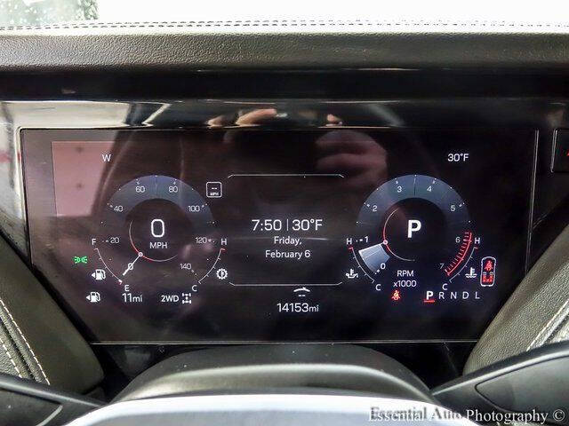 2025 GMC Yukon Elevation