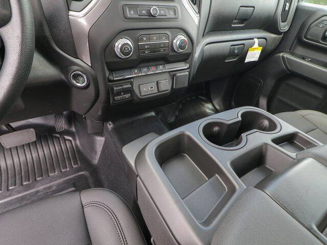 2025 GMC Sierra 2500HD Pro