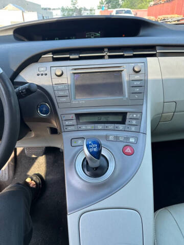 2013 Toyota Prius Three