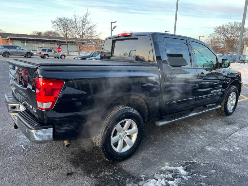 2014 Nissan Titan SV