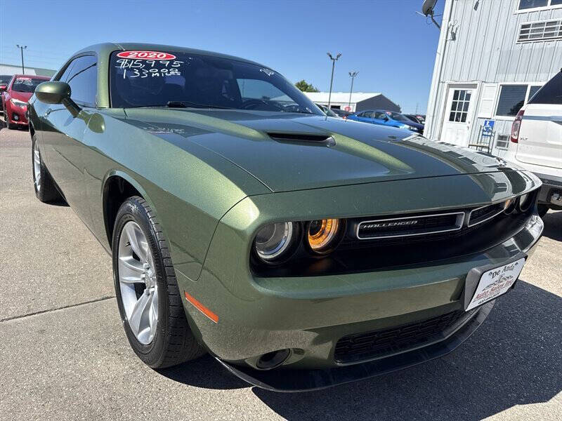 2020 Dodge Challenger SXT