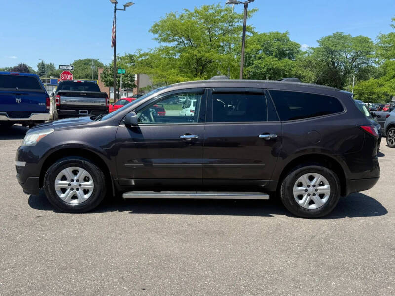 2017 Chevrolet Traverse LS