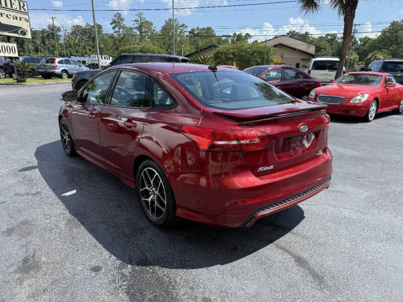 2015 Ford Focus SE