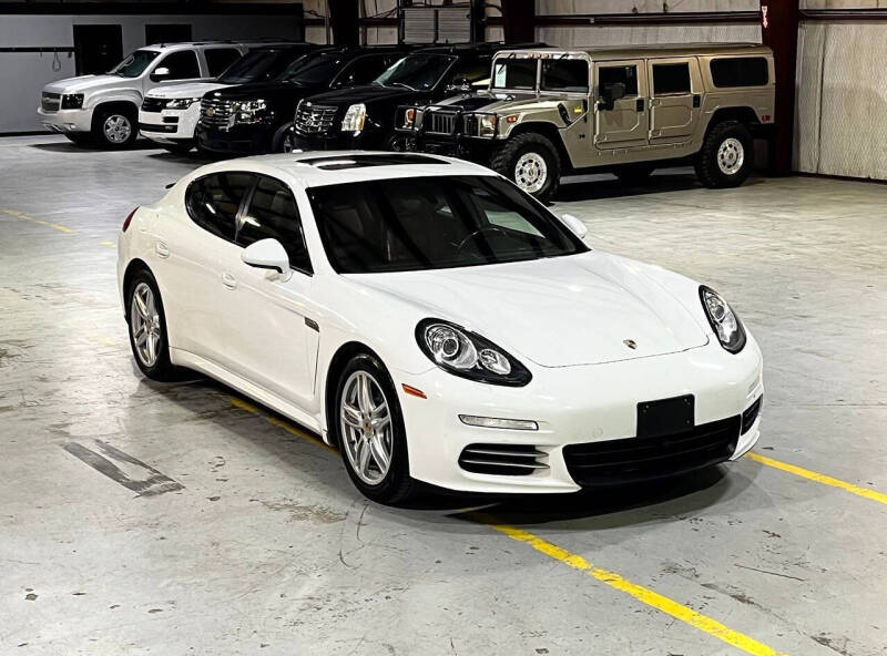 2014 Porsche Panamera 4