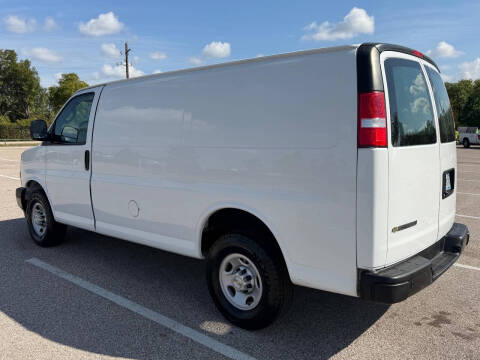2021 Chevrolet Express 2500