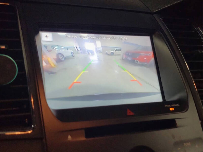 2016 Ford Taurus SEL