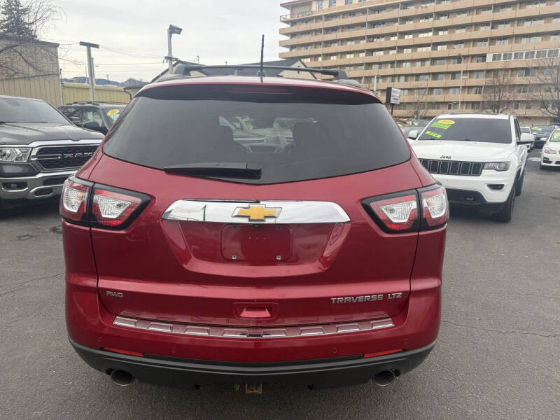 2014 Chevrolet Traverse LTZ