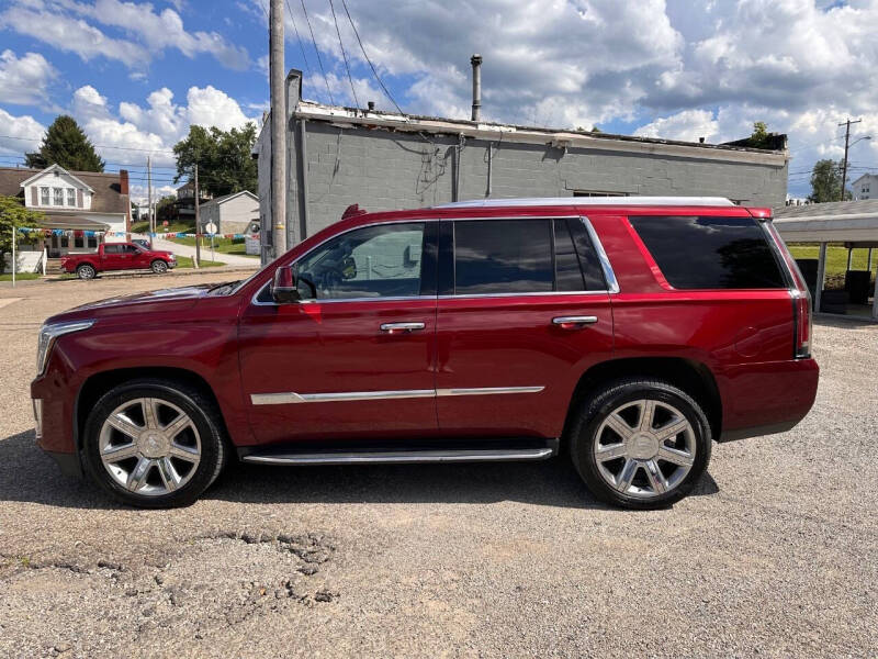 2017 Cadillac Escalade Luxury