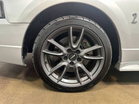 2001 Ford Mustang SVT Cobra