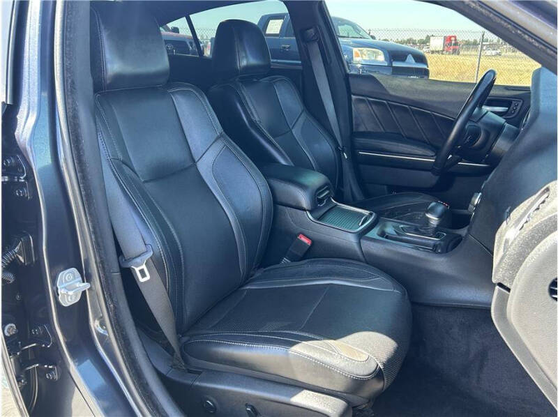 2016 Dodge Charger SXT