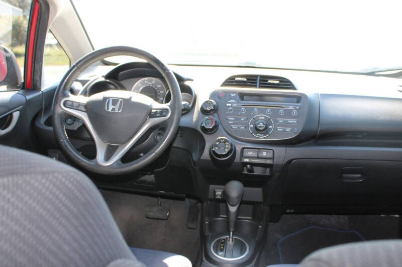 2013 Honda Fit Sport