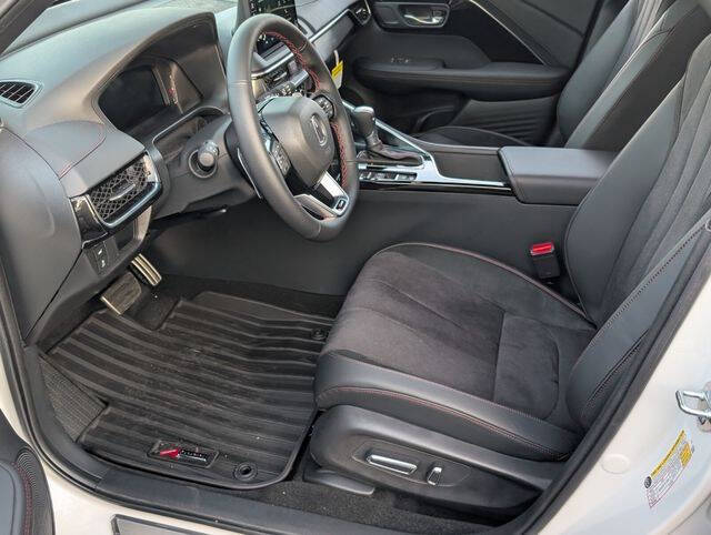 2025 Acura ADX w/A-SPEC