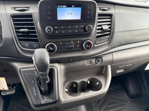 2025 Ford Transit 250