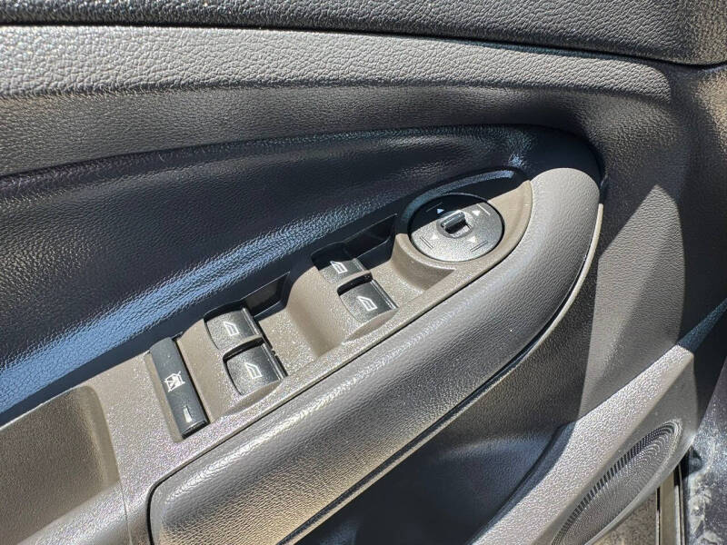2019 Ford Escape S