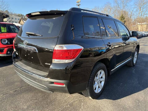 2013 Toyota Highlander SE