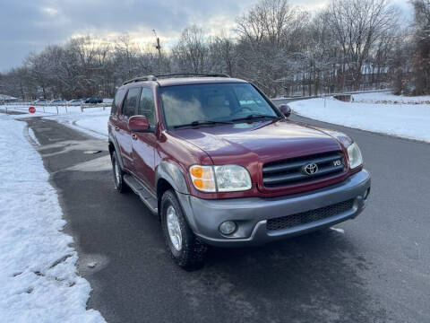 2004 Toyota Sequoia SR5