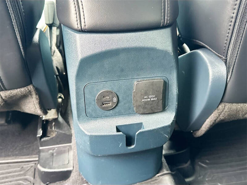 2023 Ford Maverick Lariat