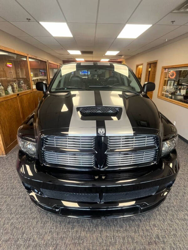 2005 Dodge Ram SRT-10 Base