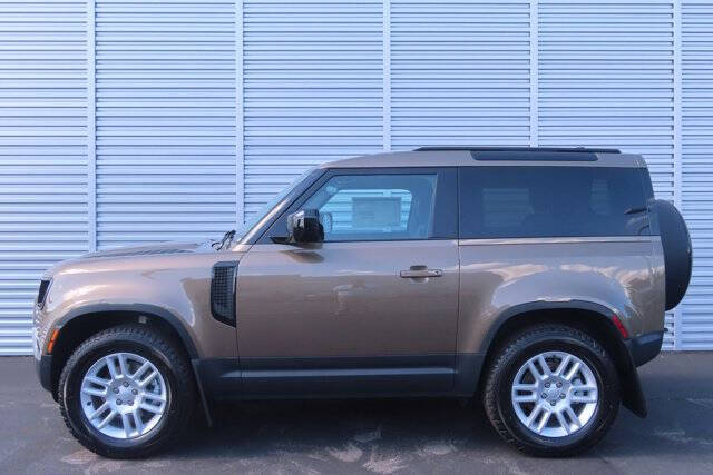 2023 Land Rover Defender 90 S