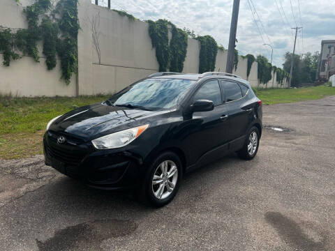 2010 Hyundai Tucson for sale at Metro Motor Sales in Minneapolis MN
