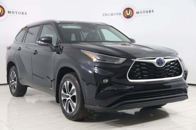 2023 Toyota Highlander Hybrid XLE
