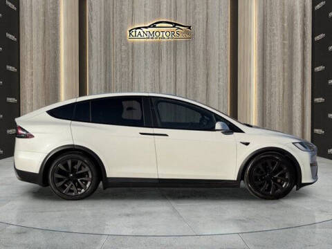 2021 Tesla Model X Long Range