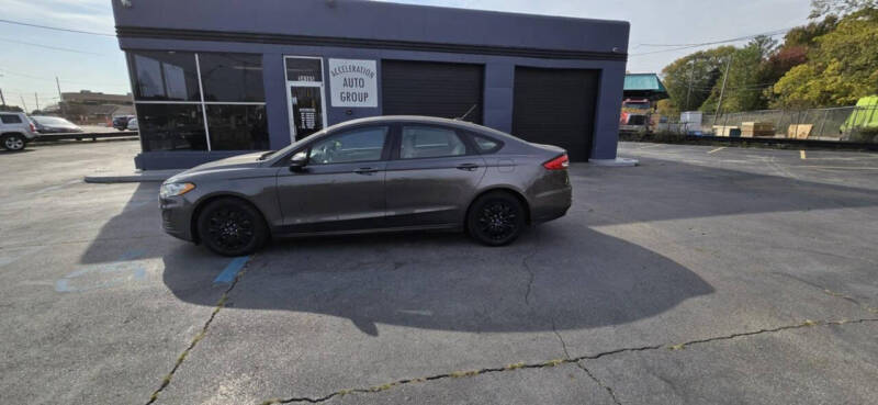 2019 Ford Fusion S photo 10