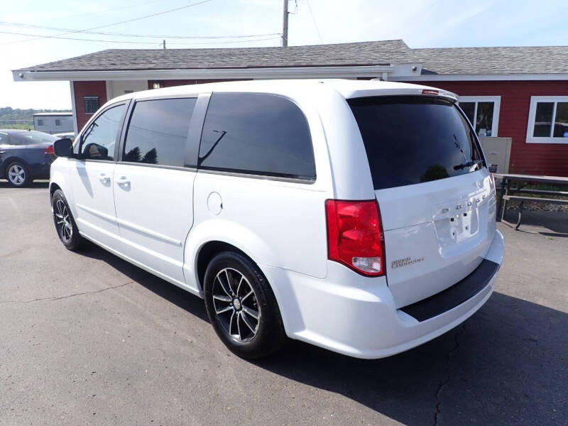 2015 Dodge Grand Caravan SE