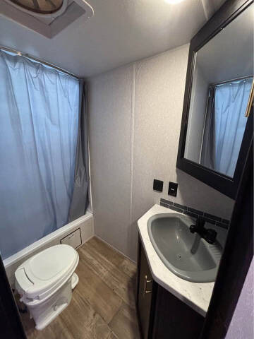 2021 Forest River Cherokee Grey Wolf