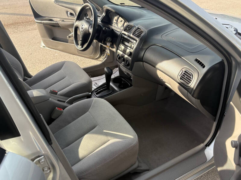 2003 Mazda Protege DX