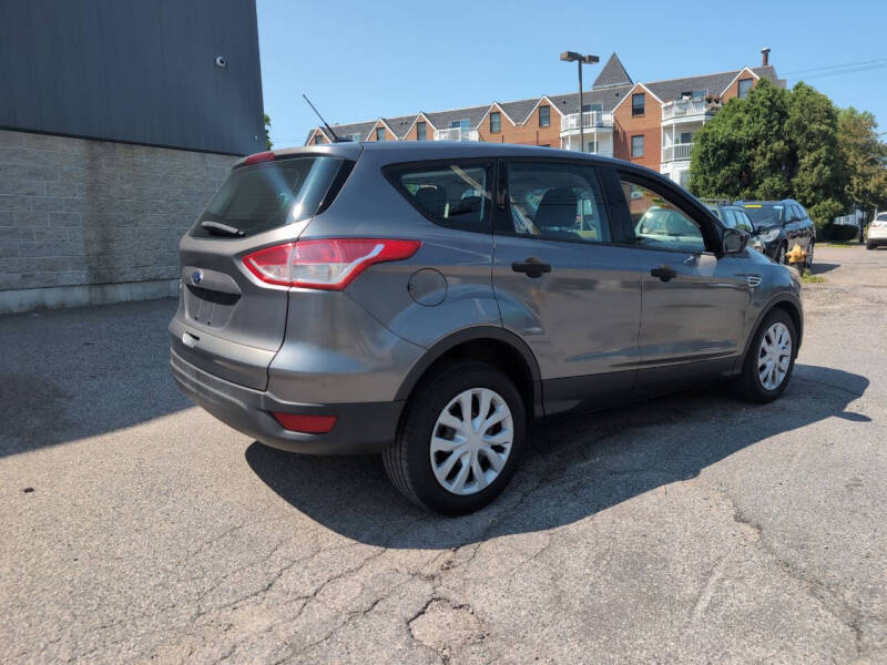 2014 Ford Escape S