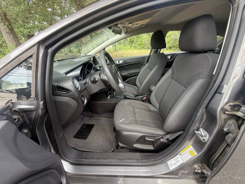 2014 Ford Fiesta SE