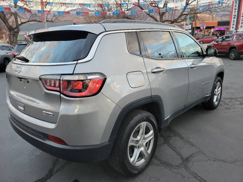 2024 Jeep Compass Latitude