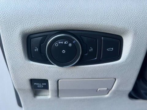 2017 Lincoln Continental Reserve