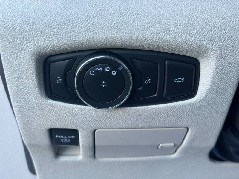 2017 Lincoln Continental Reserve