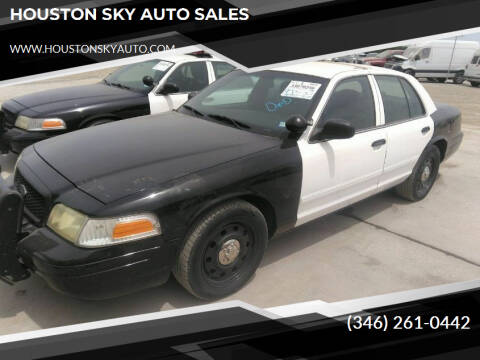 2009 Ford Crown Victoria for sale at HOUSTON SKY AUTO SALES in Houston TX