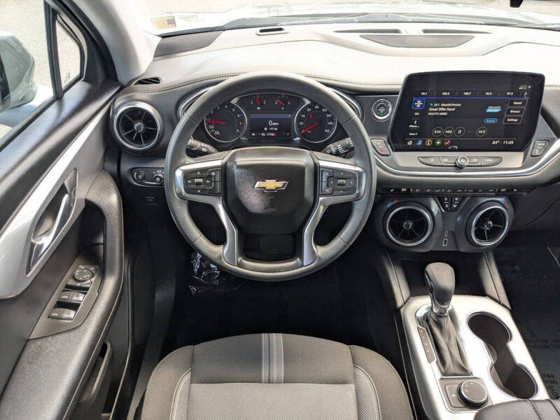 2025 Chevrolet Blazer LT
