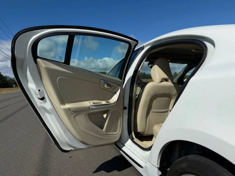 2015 Volvo S60 T5 Drive-E Premier