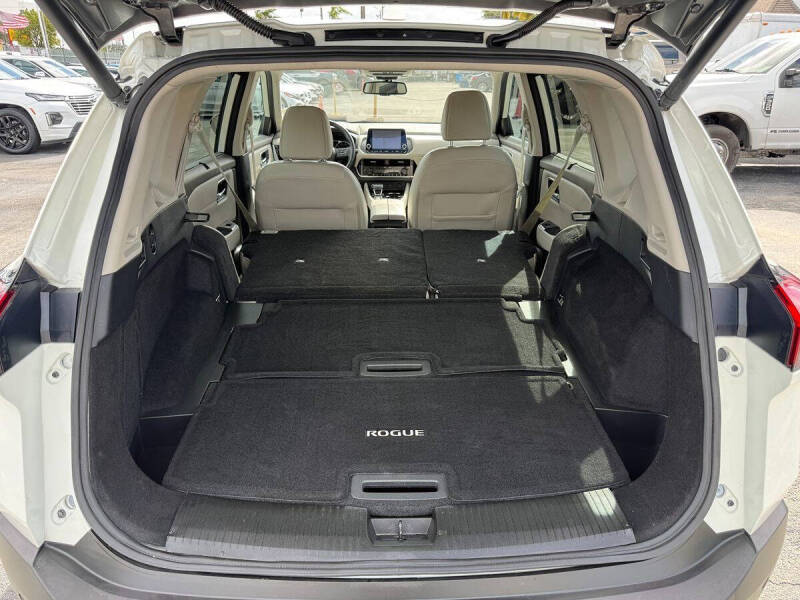 2021 Nissan Rogue SL