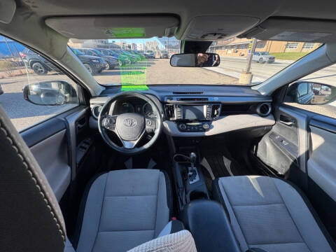 2017 Toyota RAV4 XLE