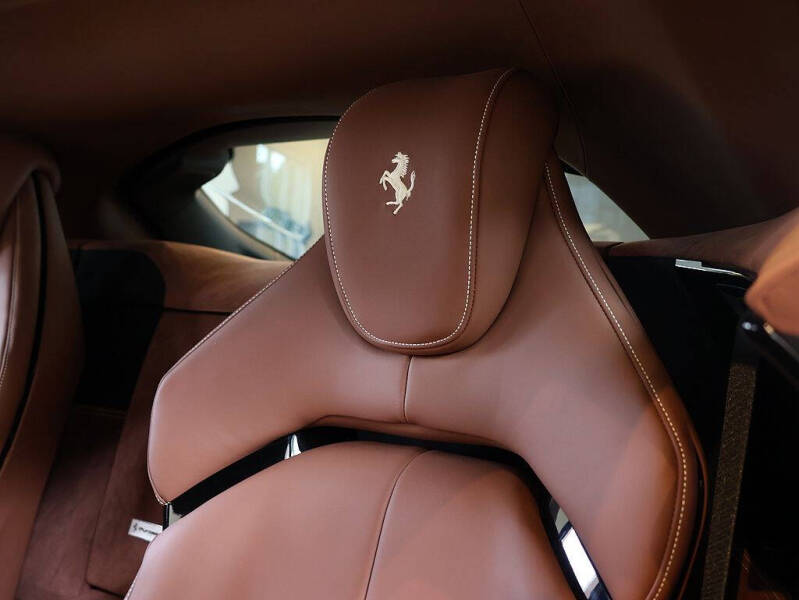 2025 Ferrari Purosangue