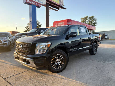 2020 Nissan Titan SV