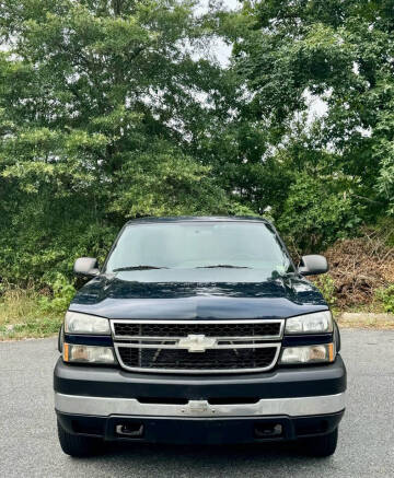 2007 Chevrolet Silverado 2500HD Classic for sale at ONE NATION AUTO SALE LLC in Fredericksburg VA