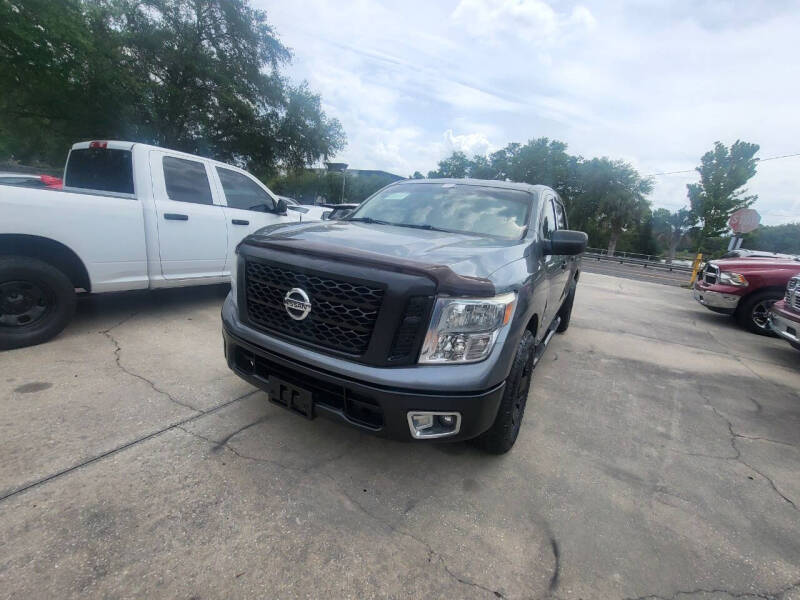 2017 Nissan Titan S