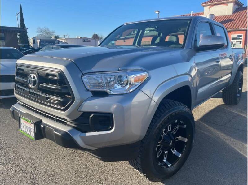 2017 Toyota Tacoma for sale at MADERA CAR CONNECTION in Madera CA