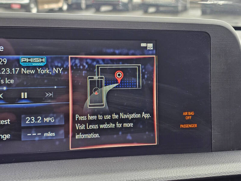 2019 Lexus ES 300h