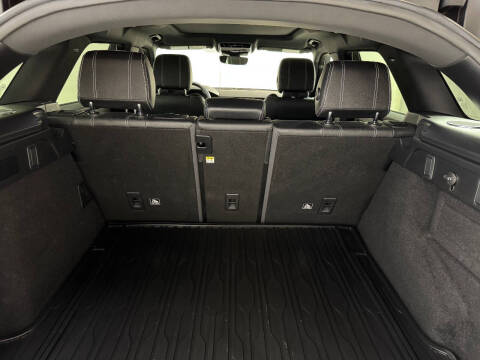 2020 Land Rover Range Rover Velar P250 R-Dynamic S