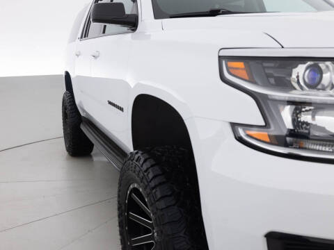 2018 Chevrolet Suburban LT