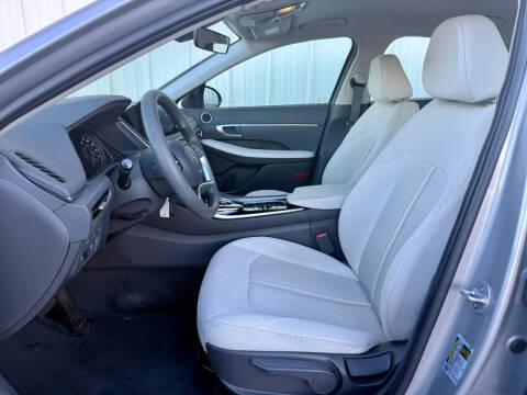 2023 Hyundai Sonata SE