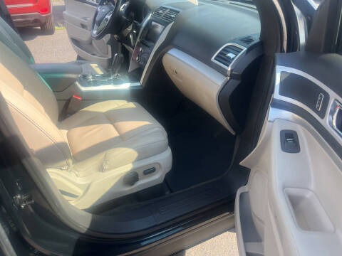 2014 Ford Explorer XLT